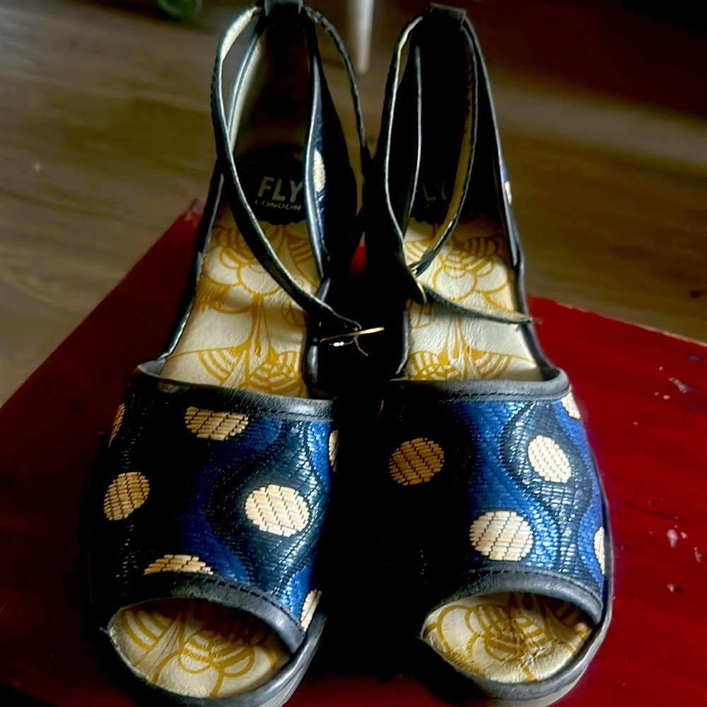 FLY London shoes excellent gently used condition … l